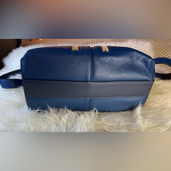 Chloe Cate Calfskin Grained Leather Medium Satchel Bag, Blue - Picture 5 of 15